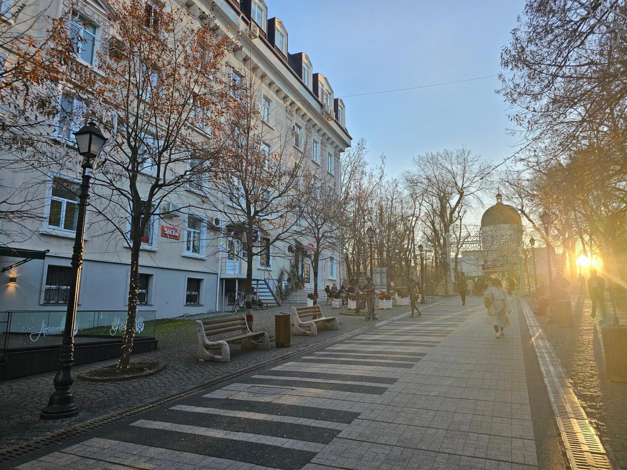 Cathedral Park&Pedestrian Zone Apartment! تشيسيناو المظهر الخارجي الصورة